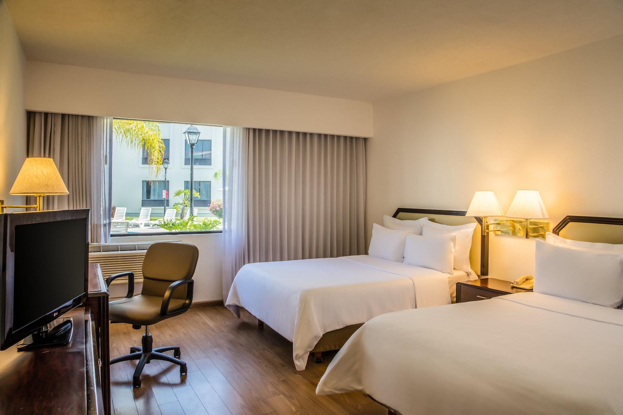 San Nicolás de los Garzas Fiesta Inn Monterrey La Fe מראה חיצוני תמונה