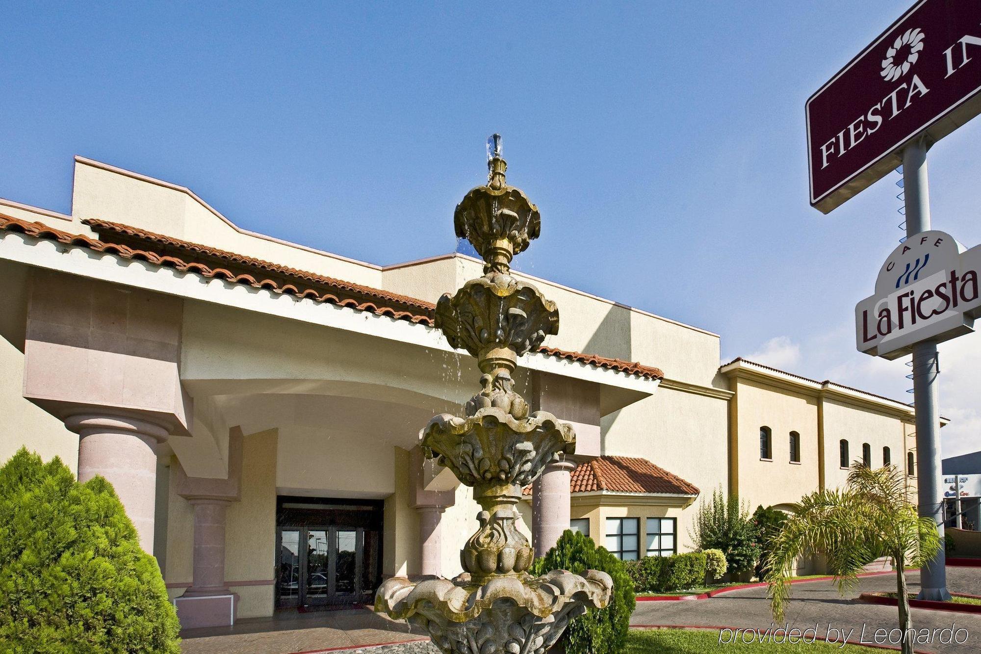 San Nicolás de los Garzas Fiesta Inn Monterrey La Fe מראה חיצוני תמונה